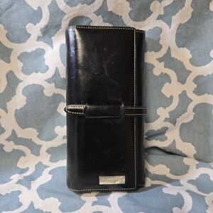 BORGASETS BLACK LEATHER ladies tri fold wallet